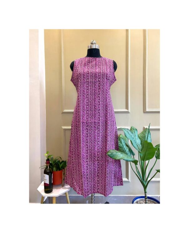 Magenta Sleeveless A-line Dress